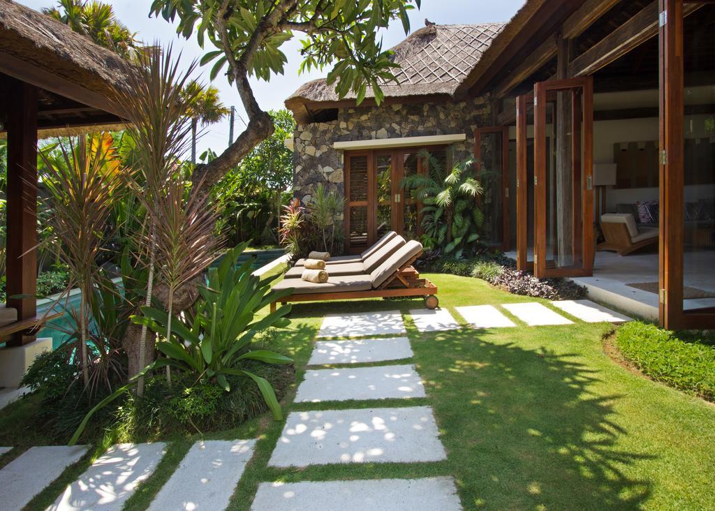 Villa Suar Drupadi Seminyak Exterior foto