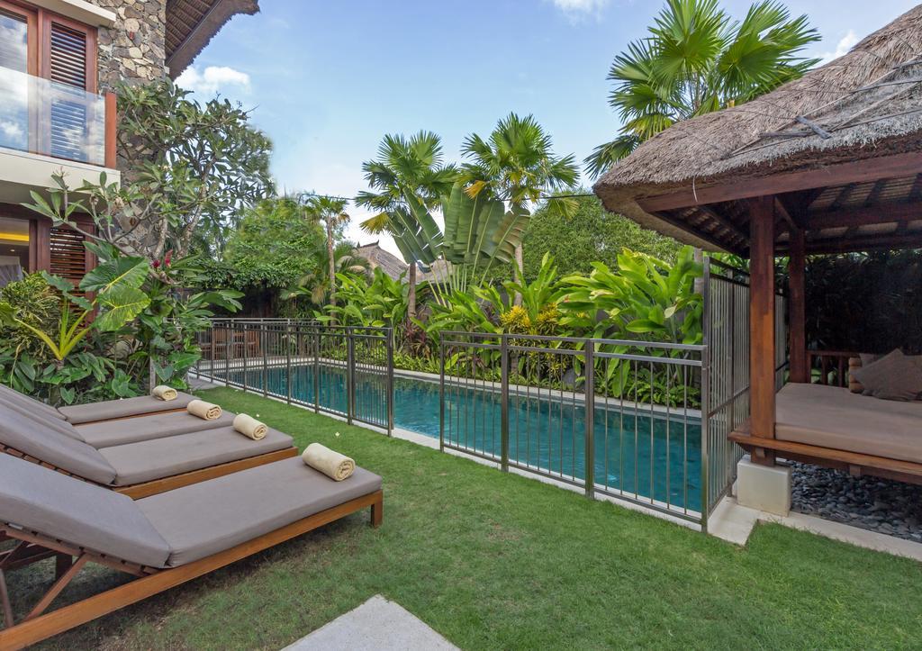 Villa Suar Drupadi Seminyak Exterior foto